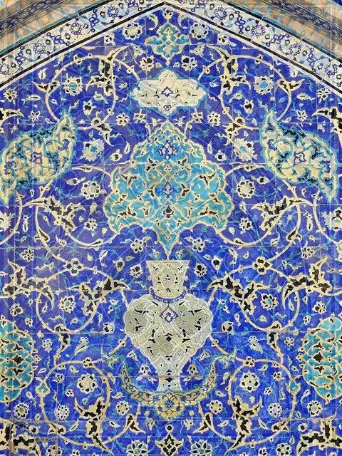 Tiles pack cover